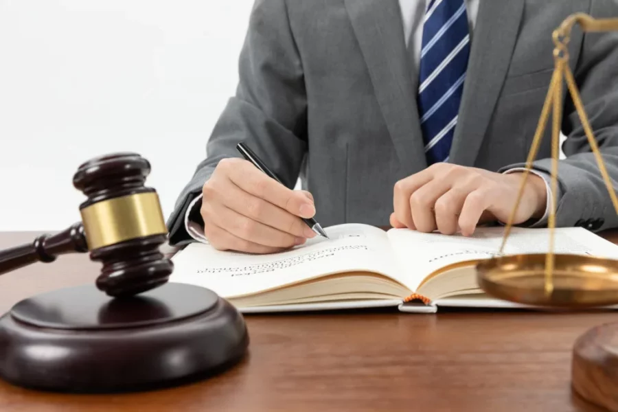 Conveyancing Lawyer